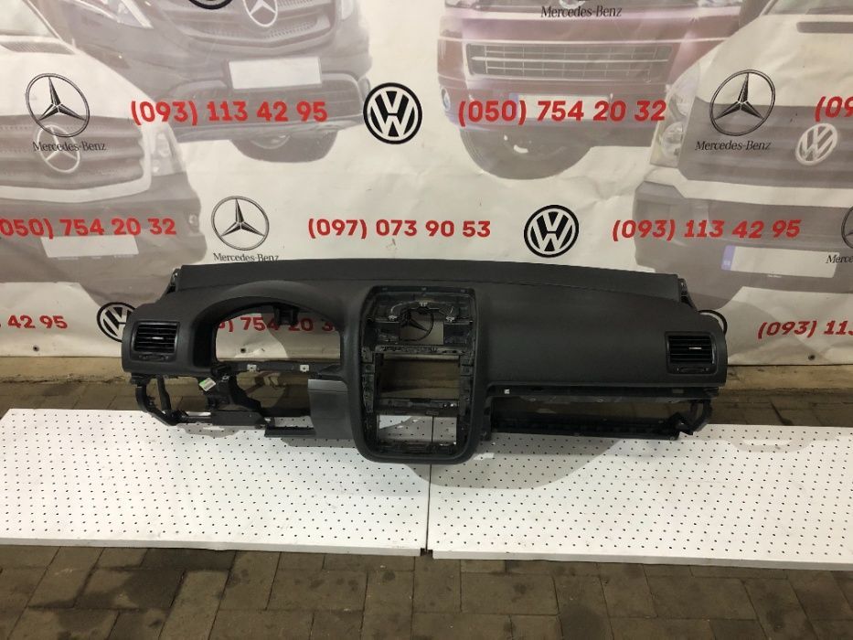 Торпеда салона панель Гольф V Джета 5 Панель Jetta V Golf 5 Разборка