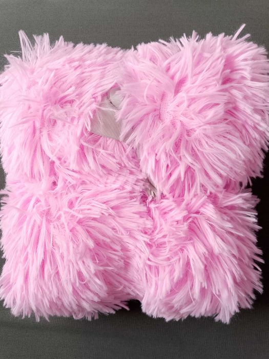 Koc włochacz różowy