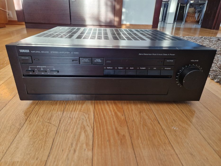 Wzmacniacz Yamaha A-1020 , class A, po srerwisie,  stan bardzo dobry