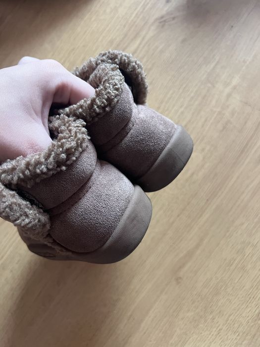 Зимове взуття 24 розмір