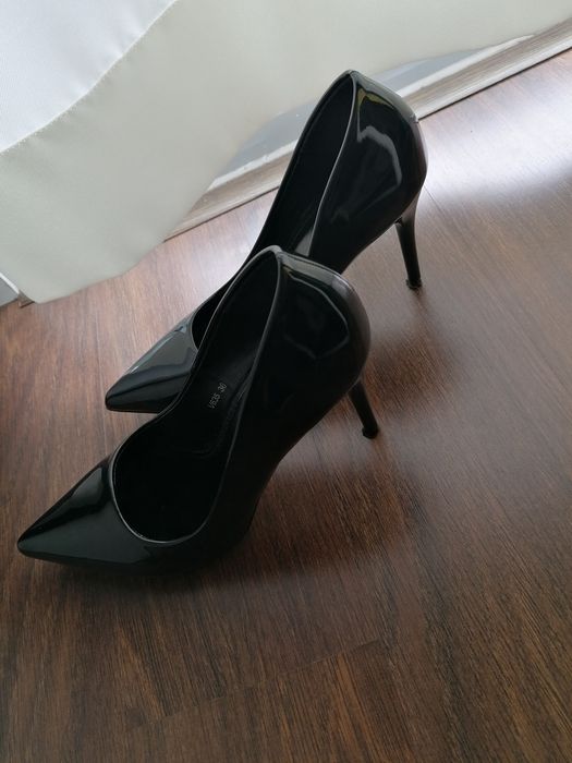 Sapatos senhora pretos