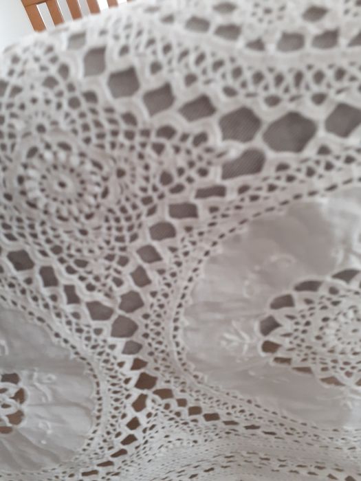 Toalha em croché feita mao