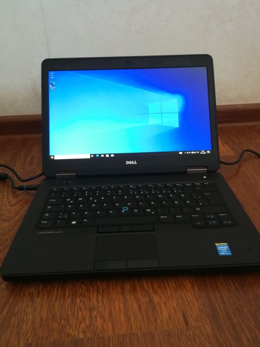 Ноутбук DELL e5440, i7 4600u, озу 8 gb, ssd 256 gb.