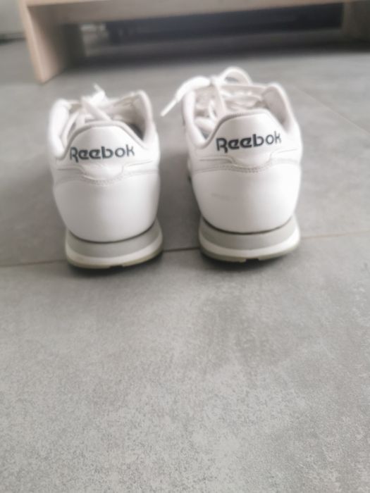 Sprzedam buty Reebock 42