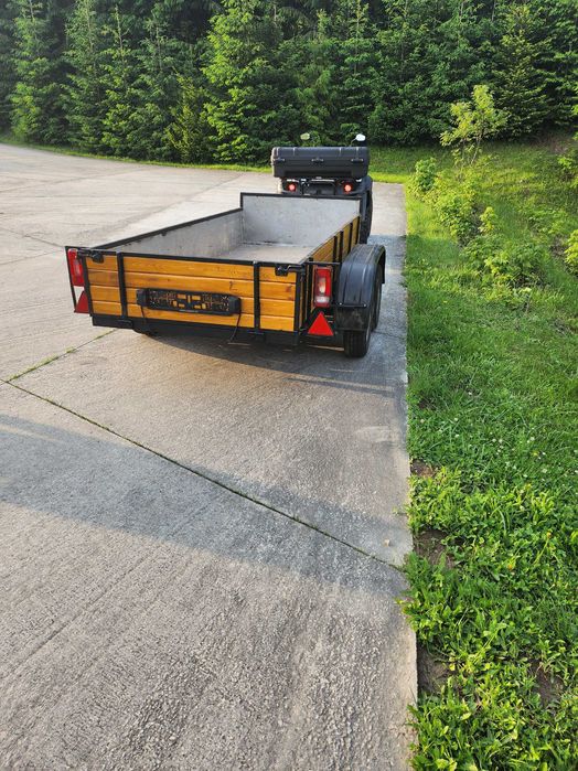 Przyczepka 1 (1300 kg)