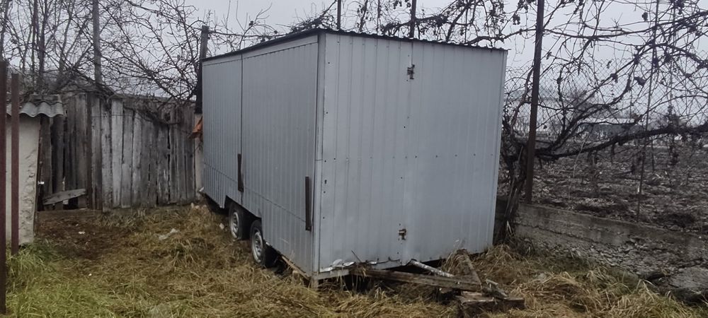 Продам бутку на колеса