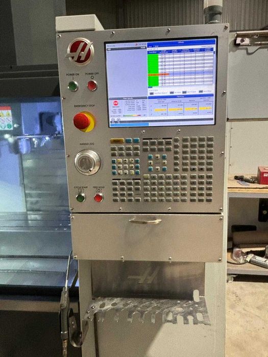 Centro de Maquinação Haas VF2 2018