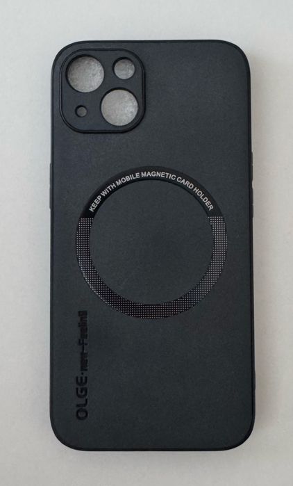 Чохол для Iphone 13 в ідеальному стані.