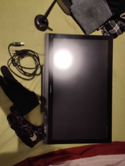 mesa digitalizadora com ecrã Huion kamvas 20 2019