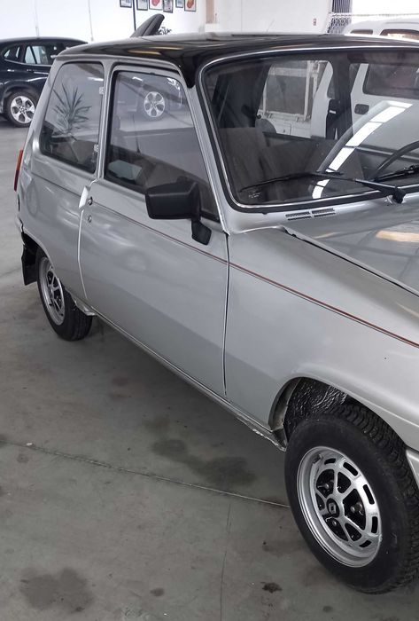 Carro clássico - Renault 5 TL