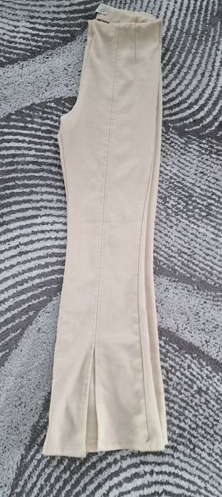 Legginsy, dzwony"Bershka".