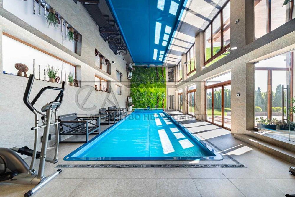 Престижний будинок в Крюківщіні 400м2, гараж та басейн