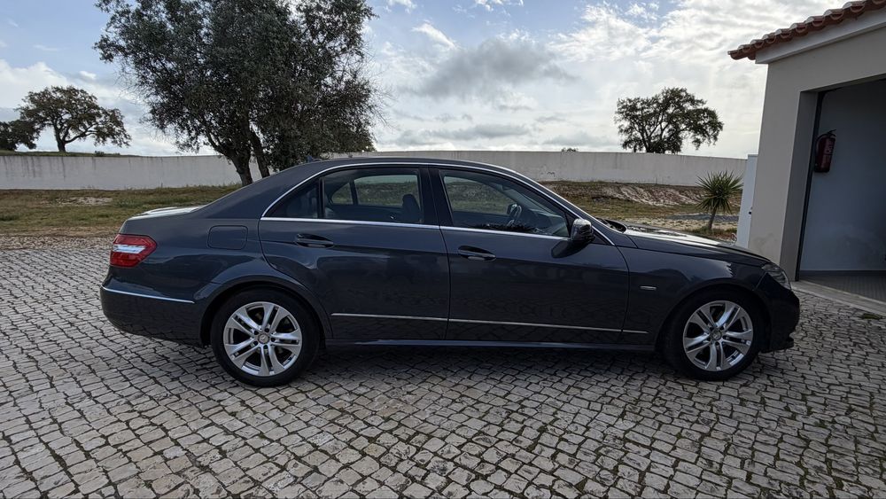 Mercedes E250 CDI (como novo)