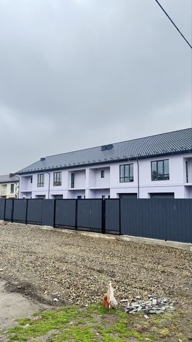 Продаж 2-х поверхового котеджу в м. Коломия