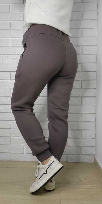 Зимові спортивні штани для вагітних