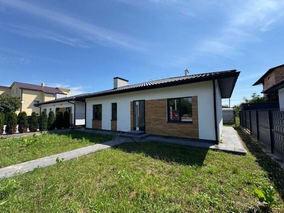 Продається окремостоячий котедж площею 84 м² у Винниках