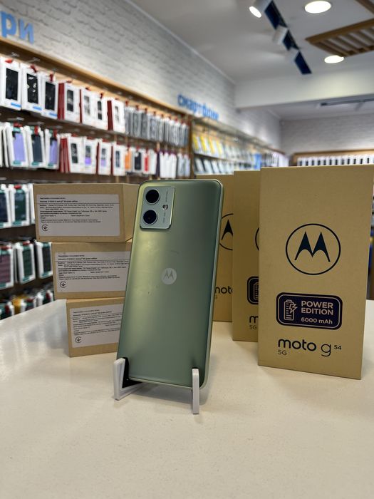 Motorola g54  12/256 оф.версия