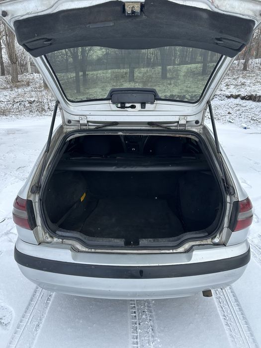 Продам Вольво V40 1,9 дизель