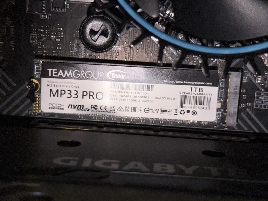 PC GAMING — RTX 4060 + i5-13400F