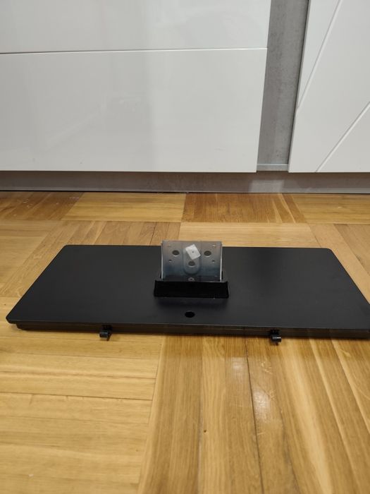 Podstawa do telewizora