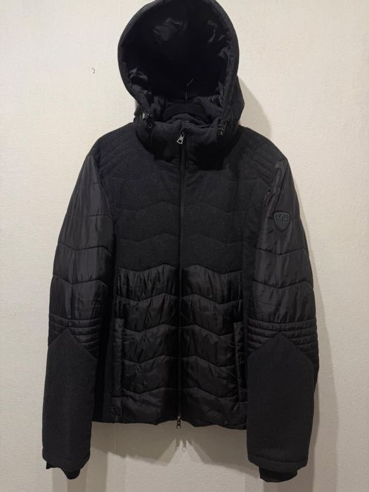 Пуховик Emporio  Armani ea7  brunello cucinelli