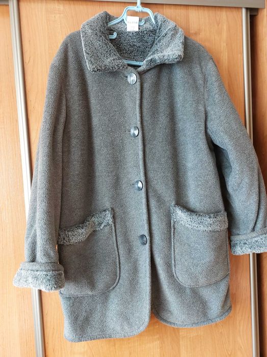 Lekka szara kurteczka - przejściówka