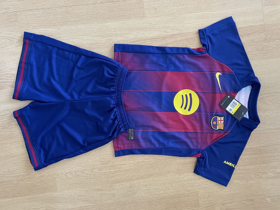 Lamine yamal equipamento crianca