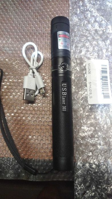 Apontador Laser verde 303 lanterna+ BATERIA + tampa padrões + Cabo USB