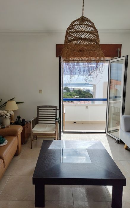 Mesa de centro madeira escura