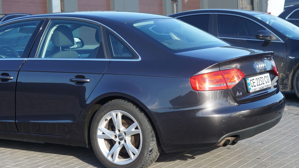 Продам Audi A4 B8