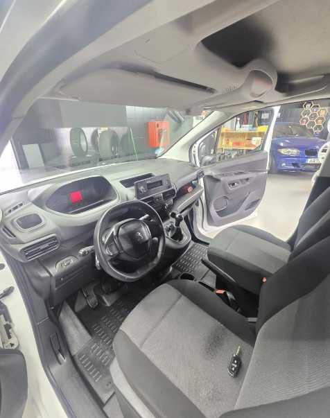 Peugeot Partner 2021