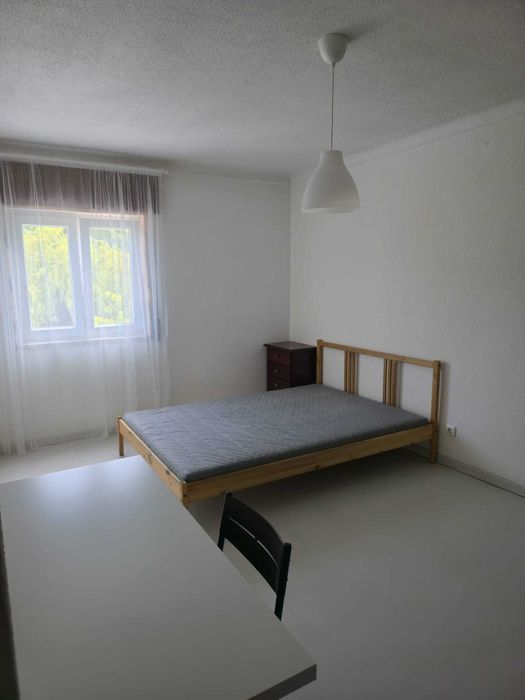 Duplex T3 para arrendar Estoril