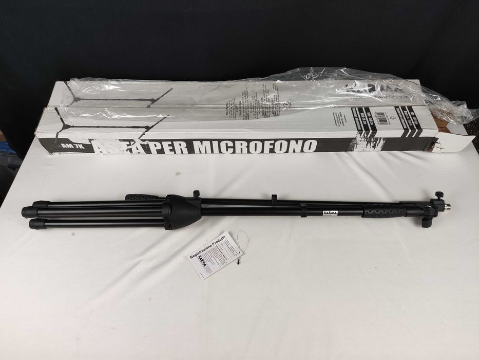 2 Tripés Microfone Karma KM-AM7K Novos