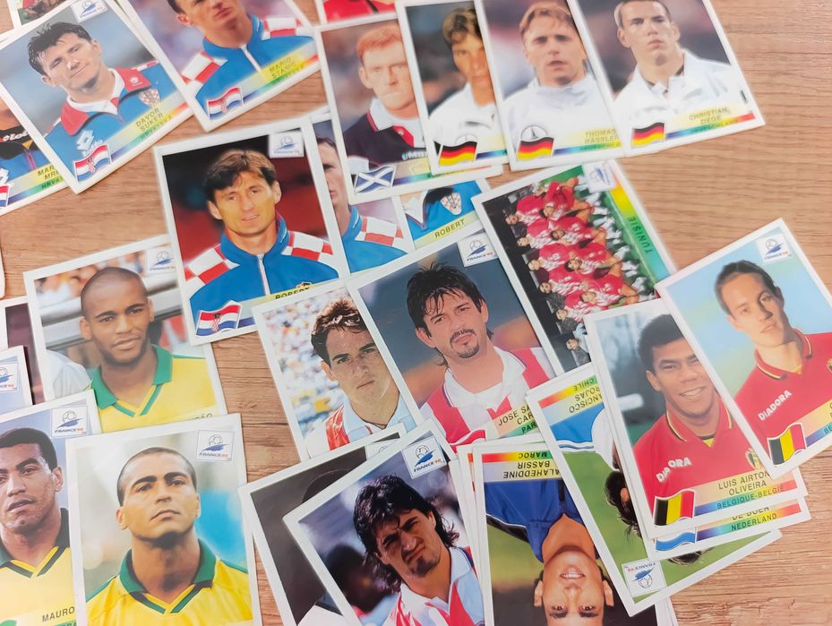 MUNDIAL FRANCE 98 PANINI - Karty z albumu 239 sztuk