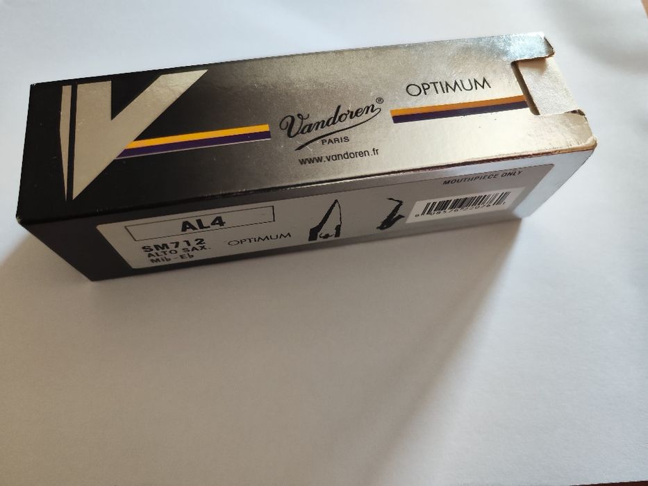 Boquilha saxofone alto vandoren AL 4