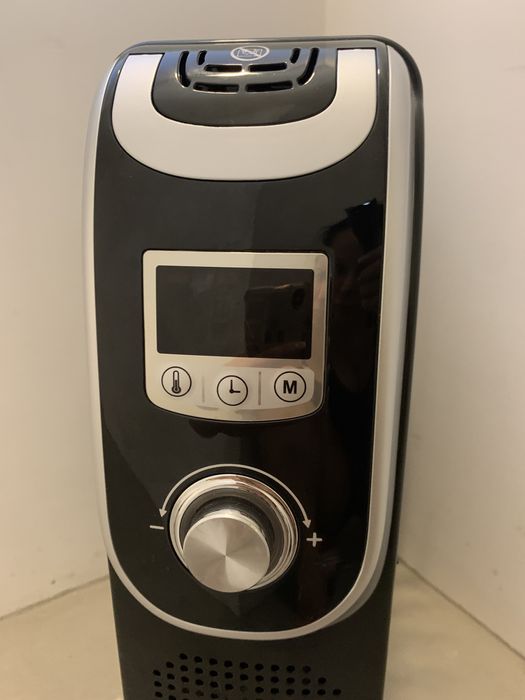 Aquecedor a Óleo Aigostar 2500W 13 Elementos com Painel e Comando