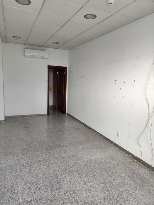 Loja no centro de Santa Maria da Feira – Excelente localização