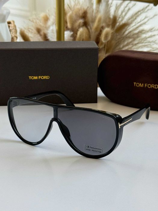 Окуляри унісекс . Хамелеони . Tom Ford