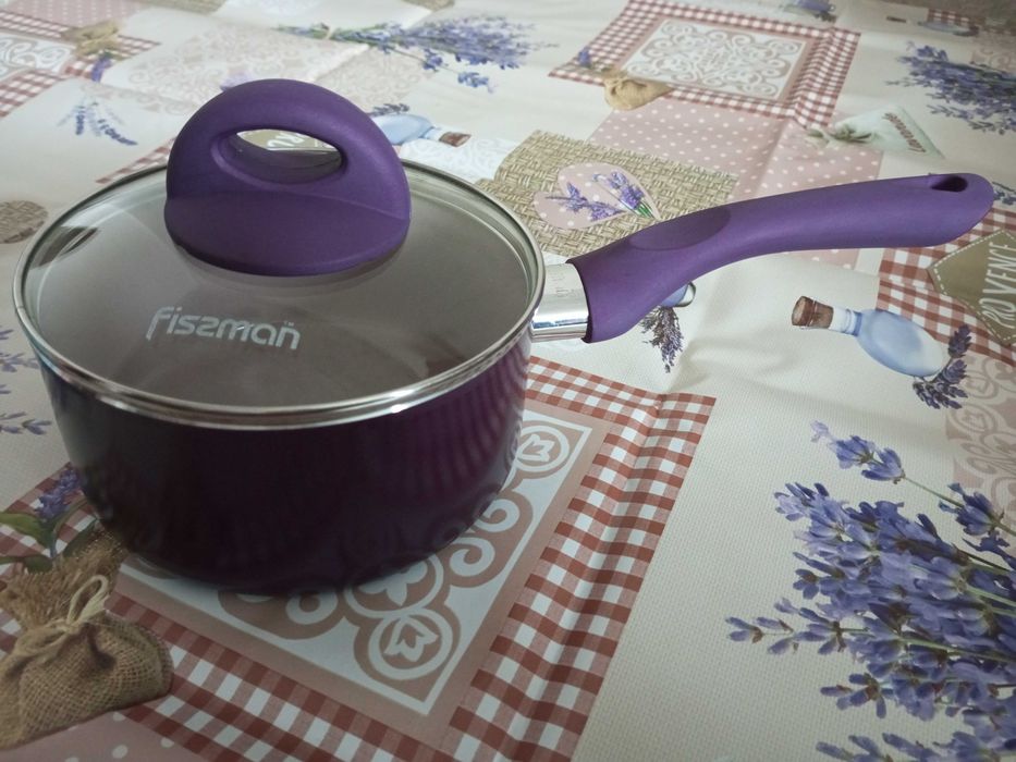 Ковш с крышкой фирмы Fissman объем 1,6 л