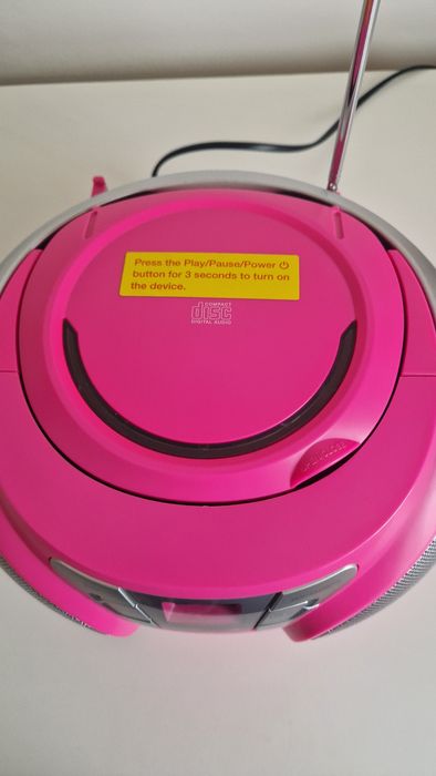 Radio / leitor de CD com luzes