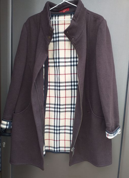 Casaco Burberry,  Montgomery  t. 48