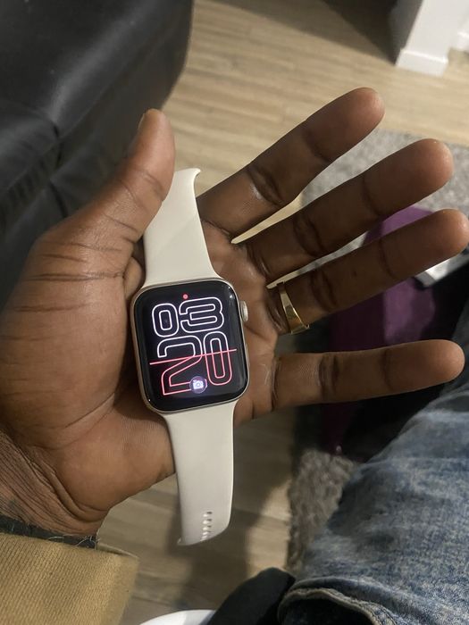 Apple watch se3