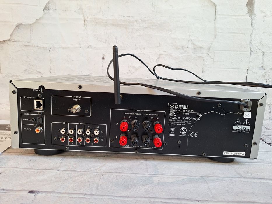 Yamaha R-N303D  Stereo 2x140W  MusicCast Wi-Fi i Bluetooth