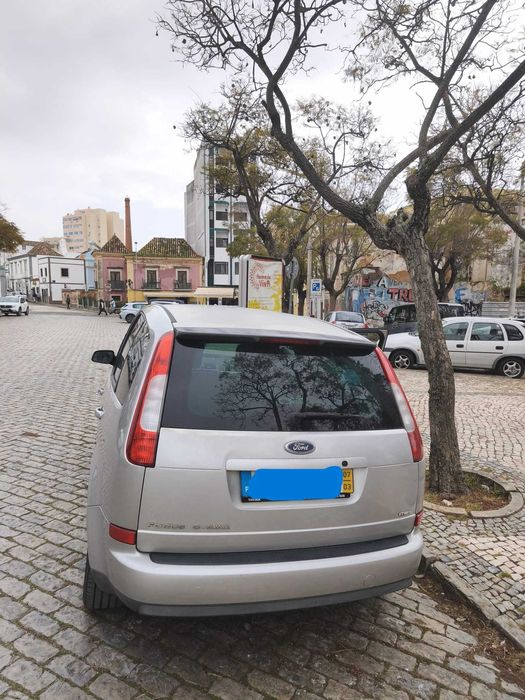 Ford C-Max 1.6 TDCi 90cv Económico, Confortável e Pronto para Estrada!