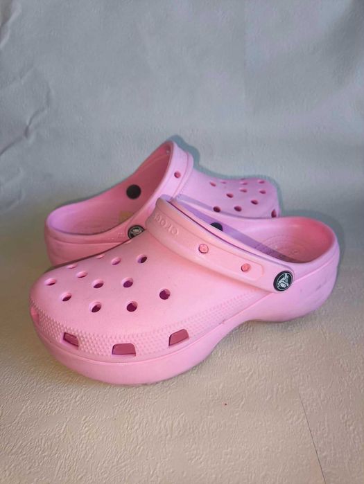 Buty Klapki Crocs Classic Platform Clog R. 38-39 W8