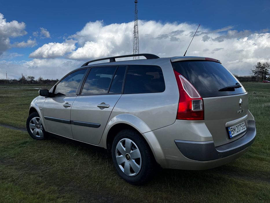 Продам Renault Megane ( газ/бензин )