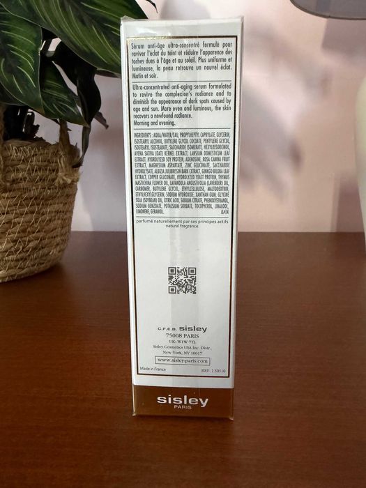 Sisley Sisleÿa L'Intégral Anti Âge Radiance Anti Dark Spot Serum 30 ml