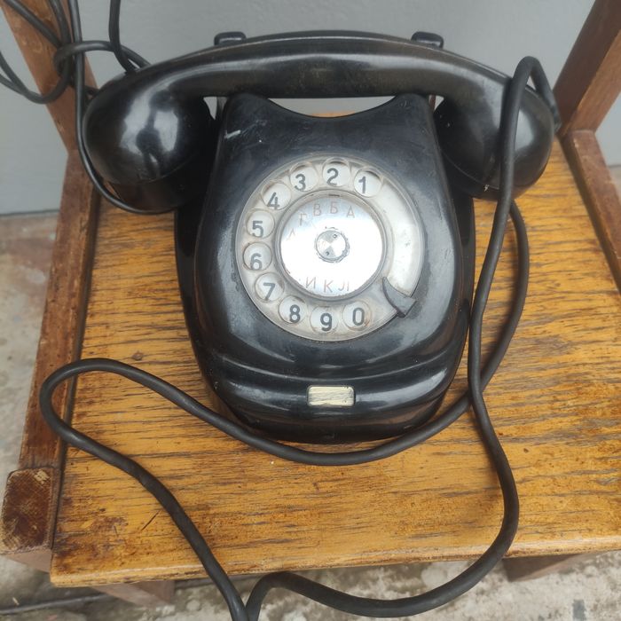 Карболитовый дисковый телефон. 1963 г.