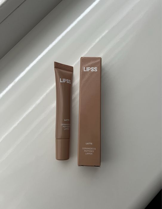 Блиск для губ Lipss Latte 8 мл