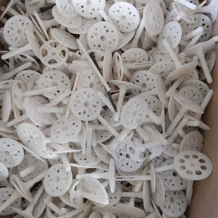 Buchas com Prego EPS ETICS Certificadas 60 e 120 mm